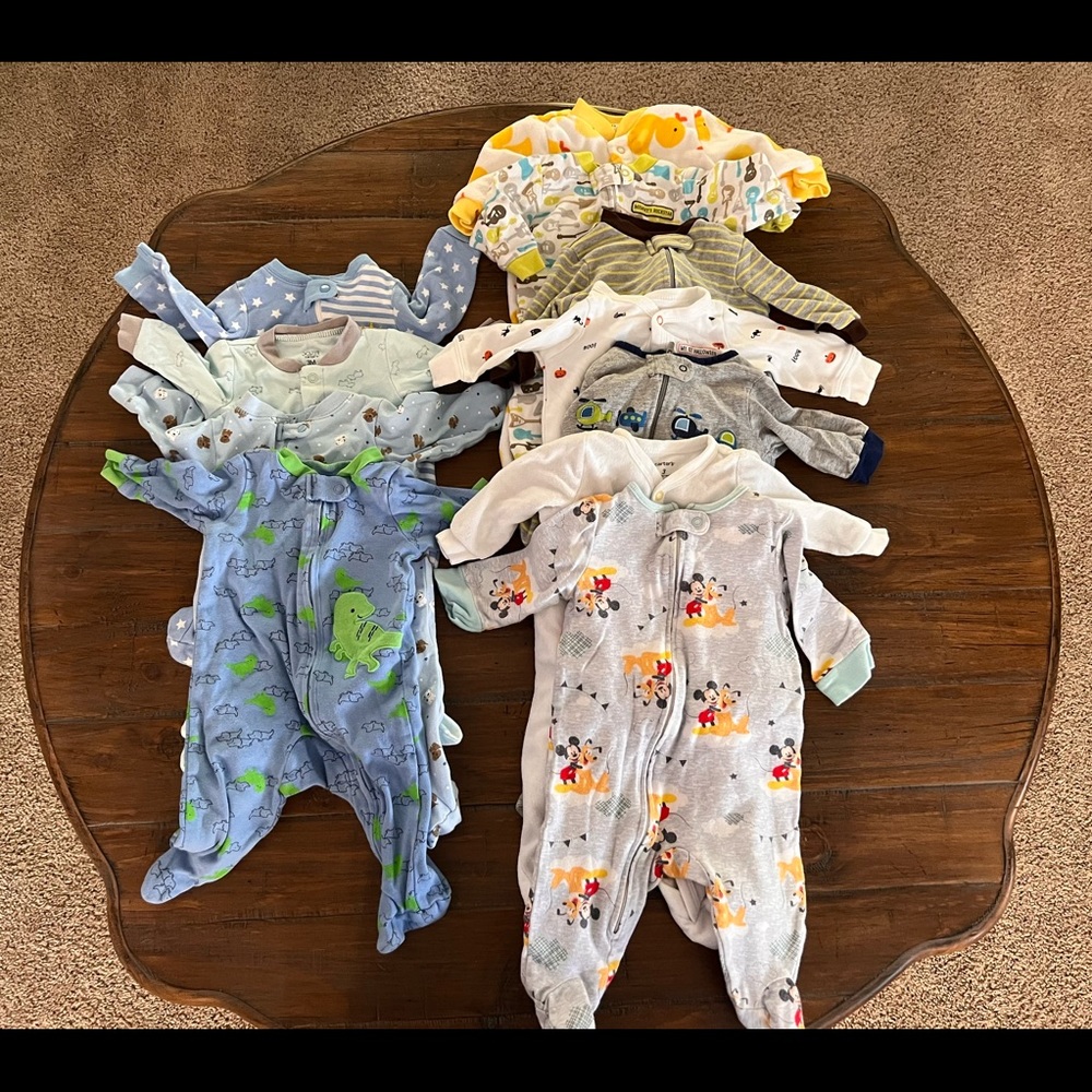12 Sleepers/Pack-N-Play 0-3 Months